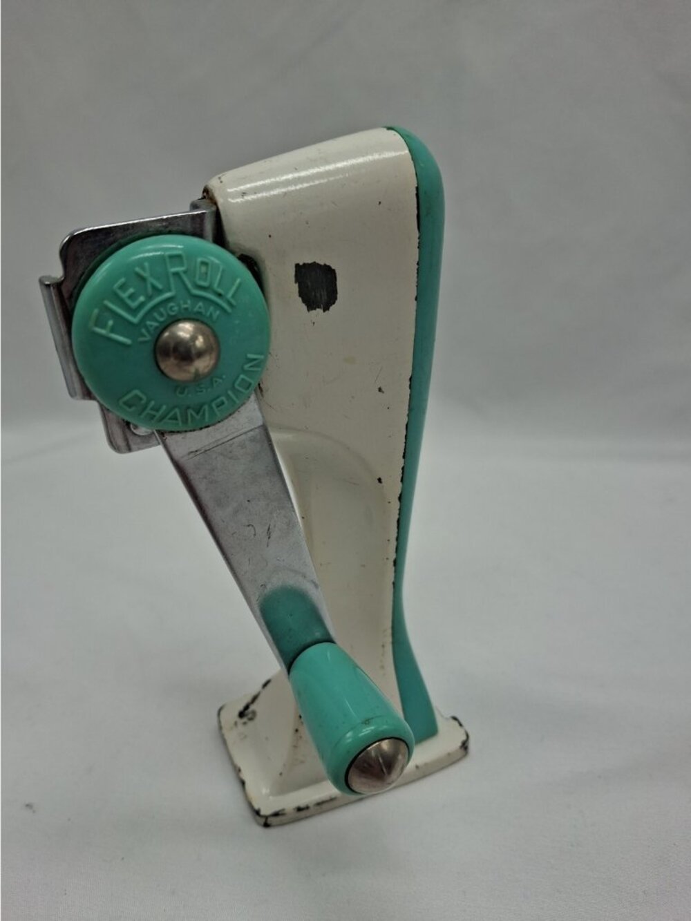 Vintage Flex Roll Champion Vaughan Can Opener Teal Green/white - USA
